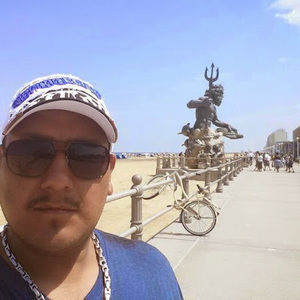 Meet your Posher, Dino